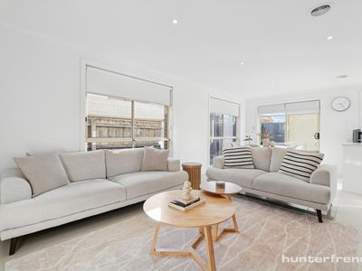 1 / 2 Hastie Court, Altona Meadows