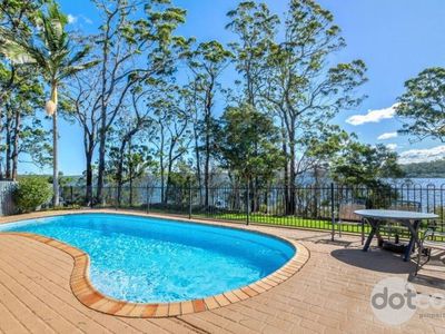 15 Wilkie-King Avenue, Saratoga