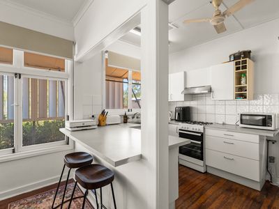 16 Anne Street, Broome