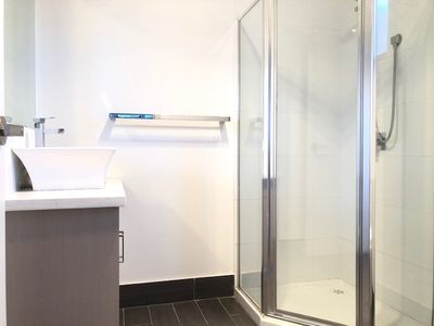 1 / 738 Elgar Road, Doncaster