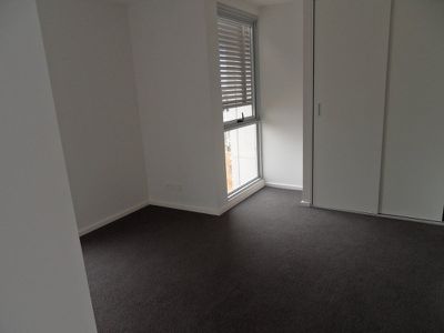 402 / 8 Gheringhap Street, Geelong