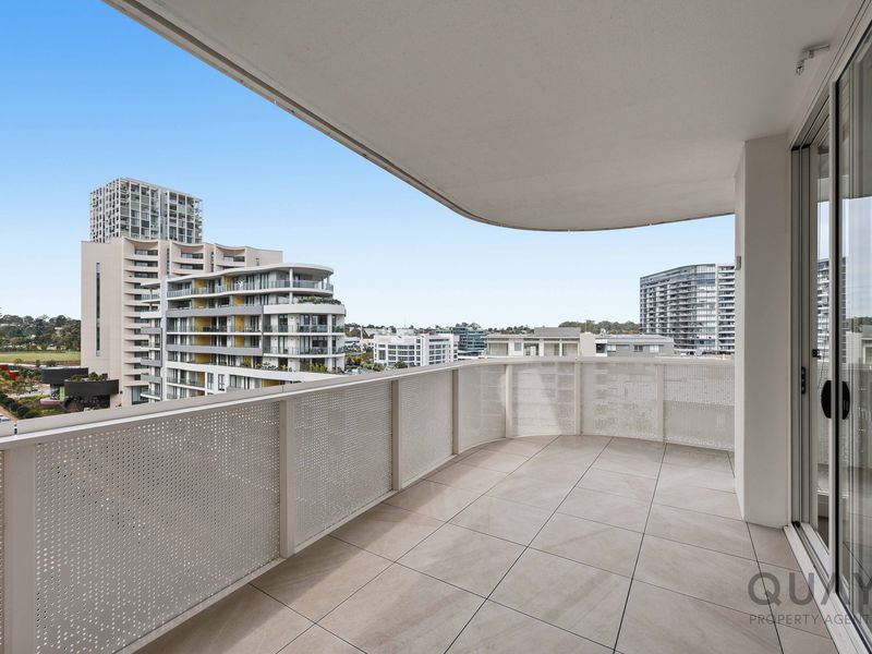 1111 / 21 Spurway Drive, Norwest