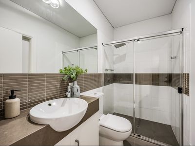 10 / 209 The Esplanade, Henley Beach