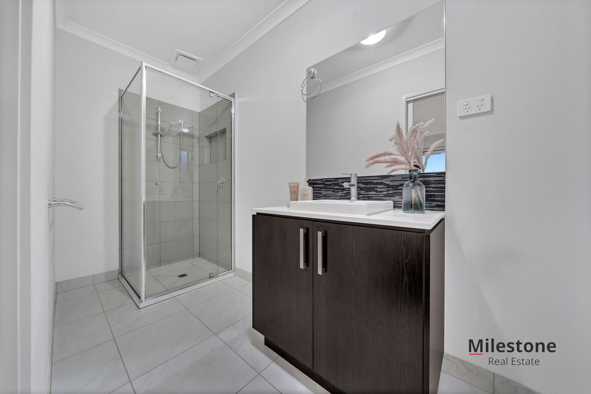 6 Stonemason Road, Clyde North