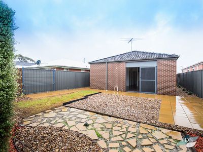 68 Eltham Parade, Wyndham Vale