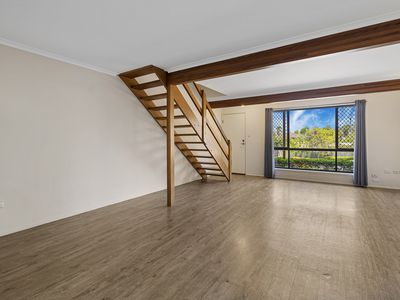 18 / 22A Kumbari Street, Rochedale South