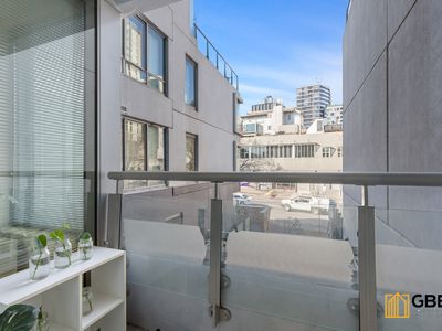 219 / 118 Dudley Street, West Melbourne