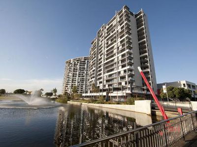 206 / 30 The Circus, Burswood