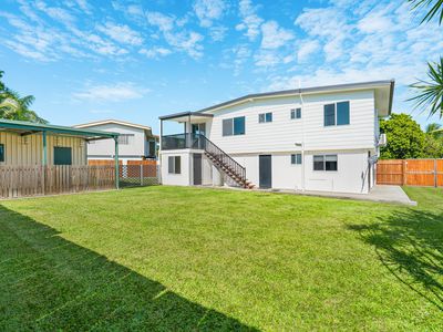 8 Gray Court, Beaconsfield