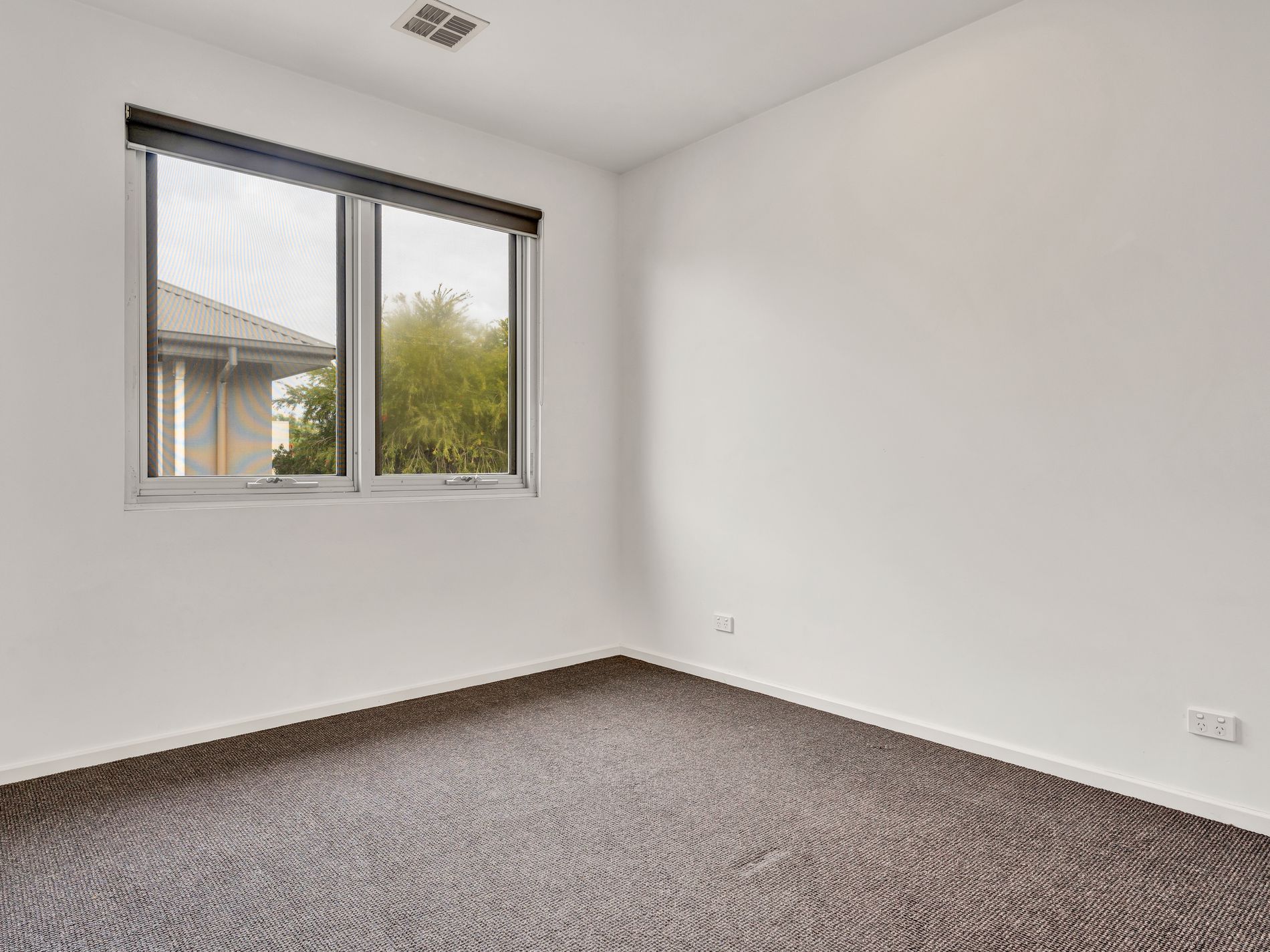 2 / 2A Peel St, Newport