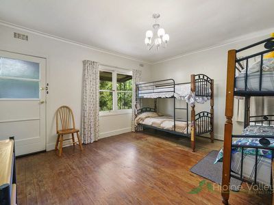 17 Simmonds Street, Mount Beauty