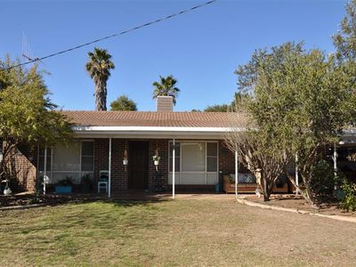 10 Hunter Street, Forbes