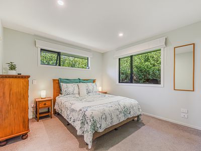 59 Sunningdale Drive, Stoke