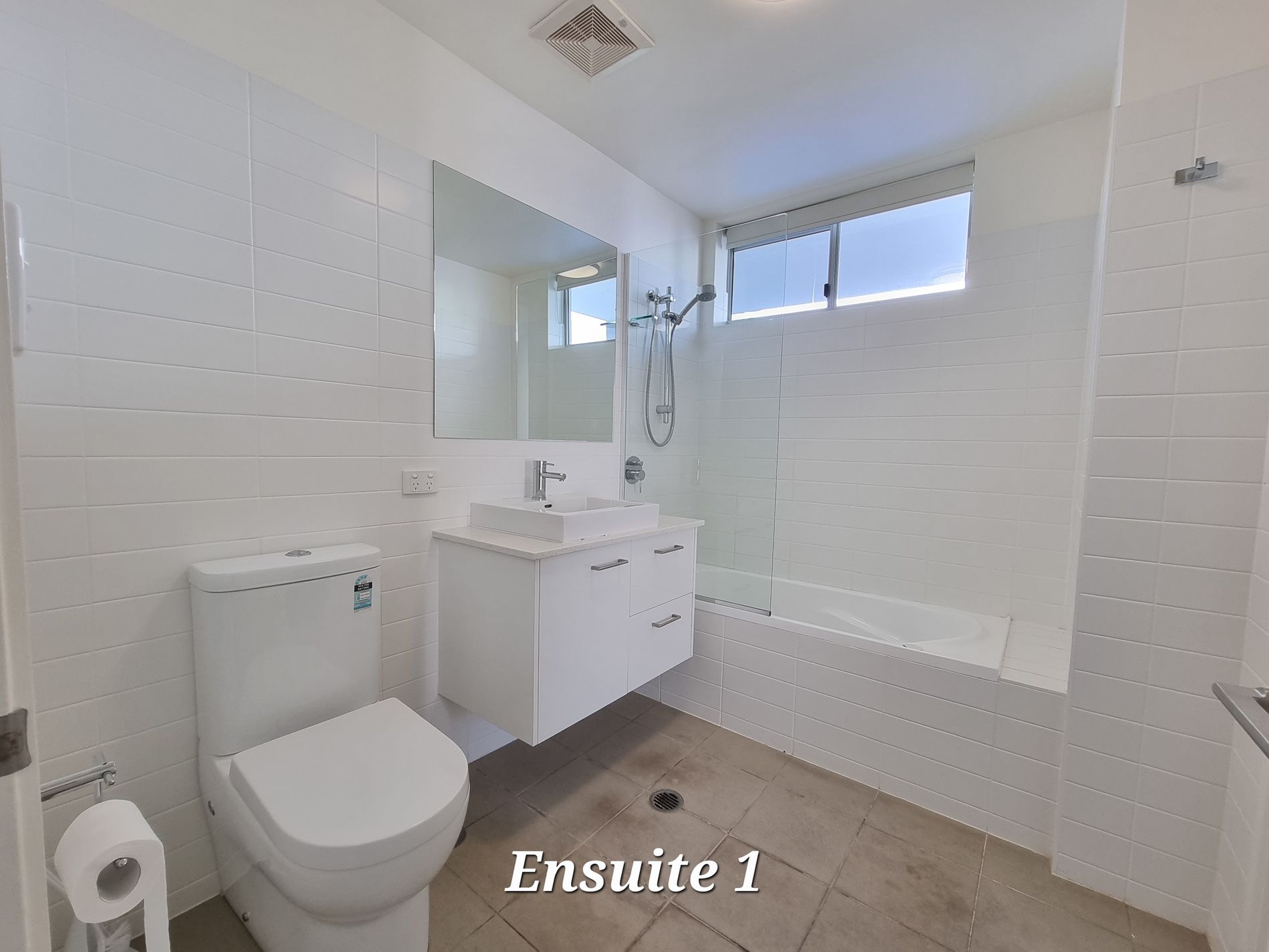 1 / 104 Central Lane, Gladstone Central