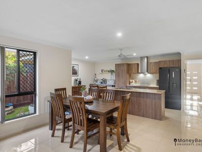 34 Songbird Circuit, Flagstone