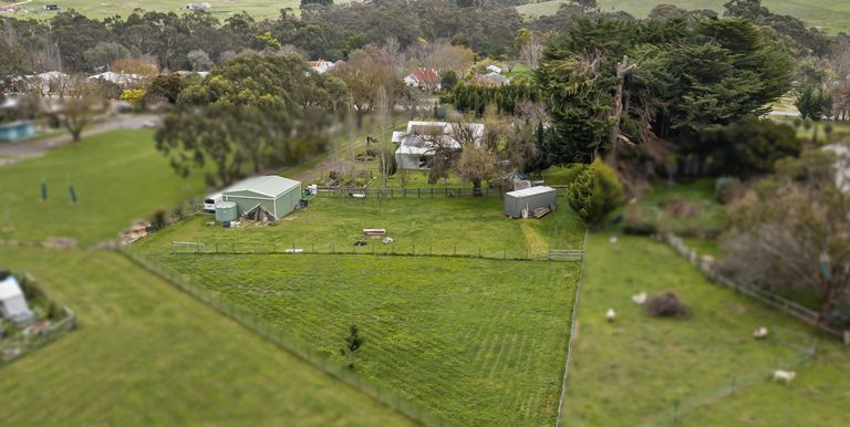 15 Main Street , Strathbogie
