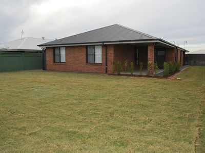 21  Argyle Avenue, Dubbo