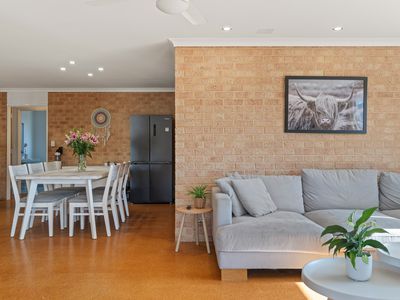 2 Stenton Gardens, Kinross