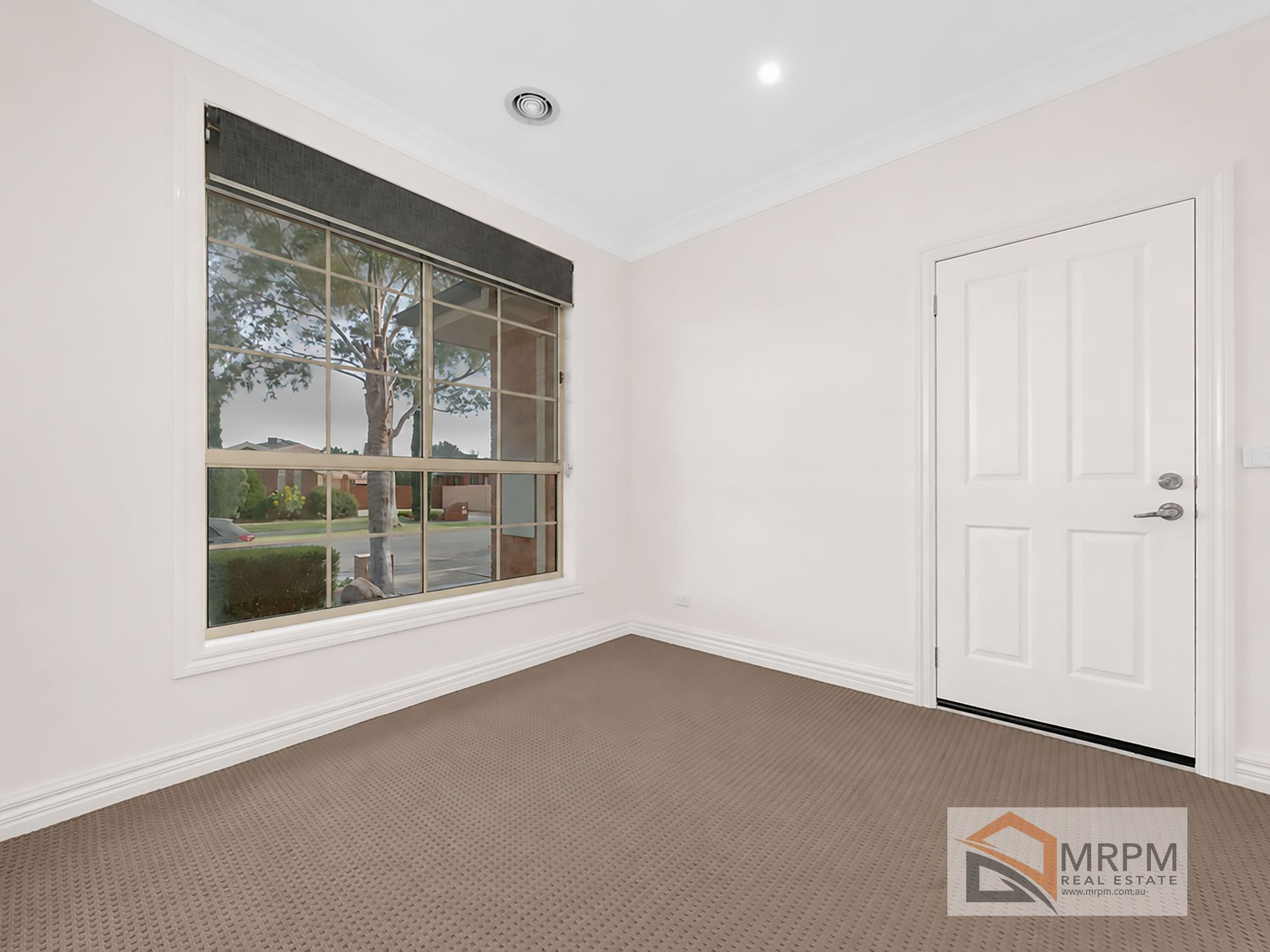 10 Hannah Avenue, Hillside