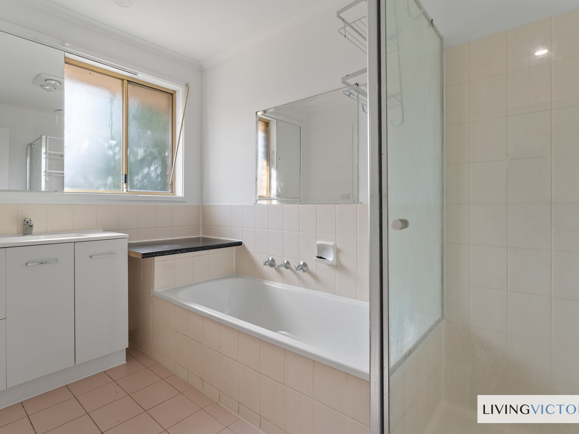 4 Walsh Court, Mill Park