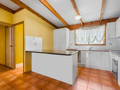 84 Colonsay Street, Middle Park