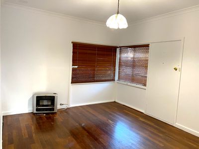 25 Finchley Crescent, Balga