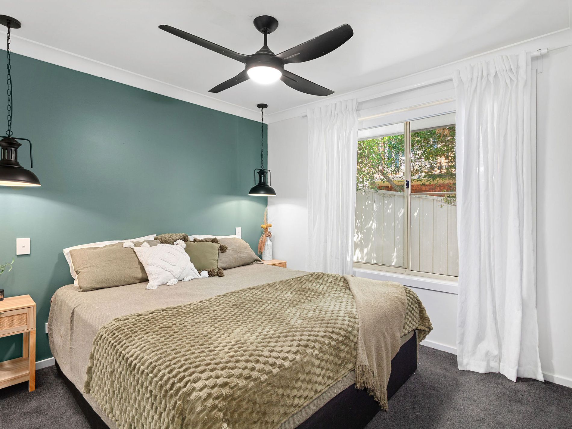 74 South Street, Forster