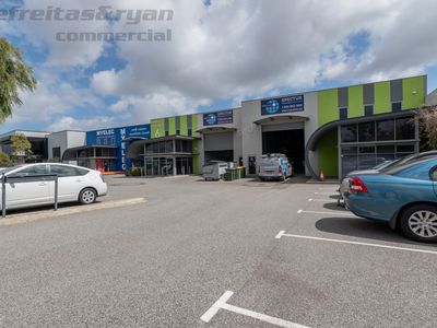 2 / 6 Merino Entrance, Cockburn Central