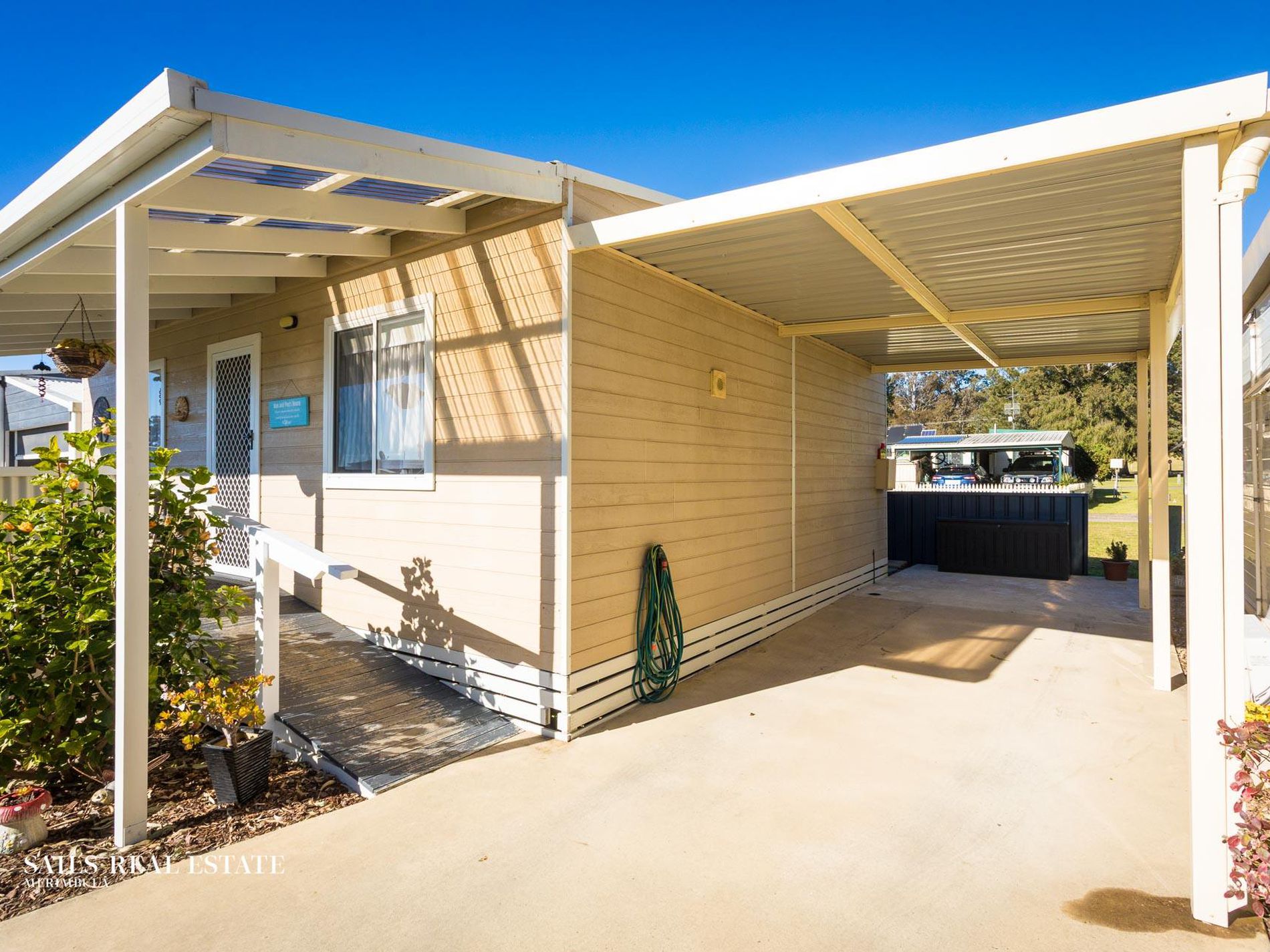 30 / 3211 Princes Highway, Millingandi