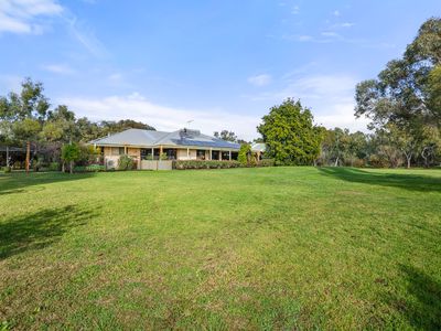 36 Beacham Road, Serpentine