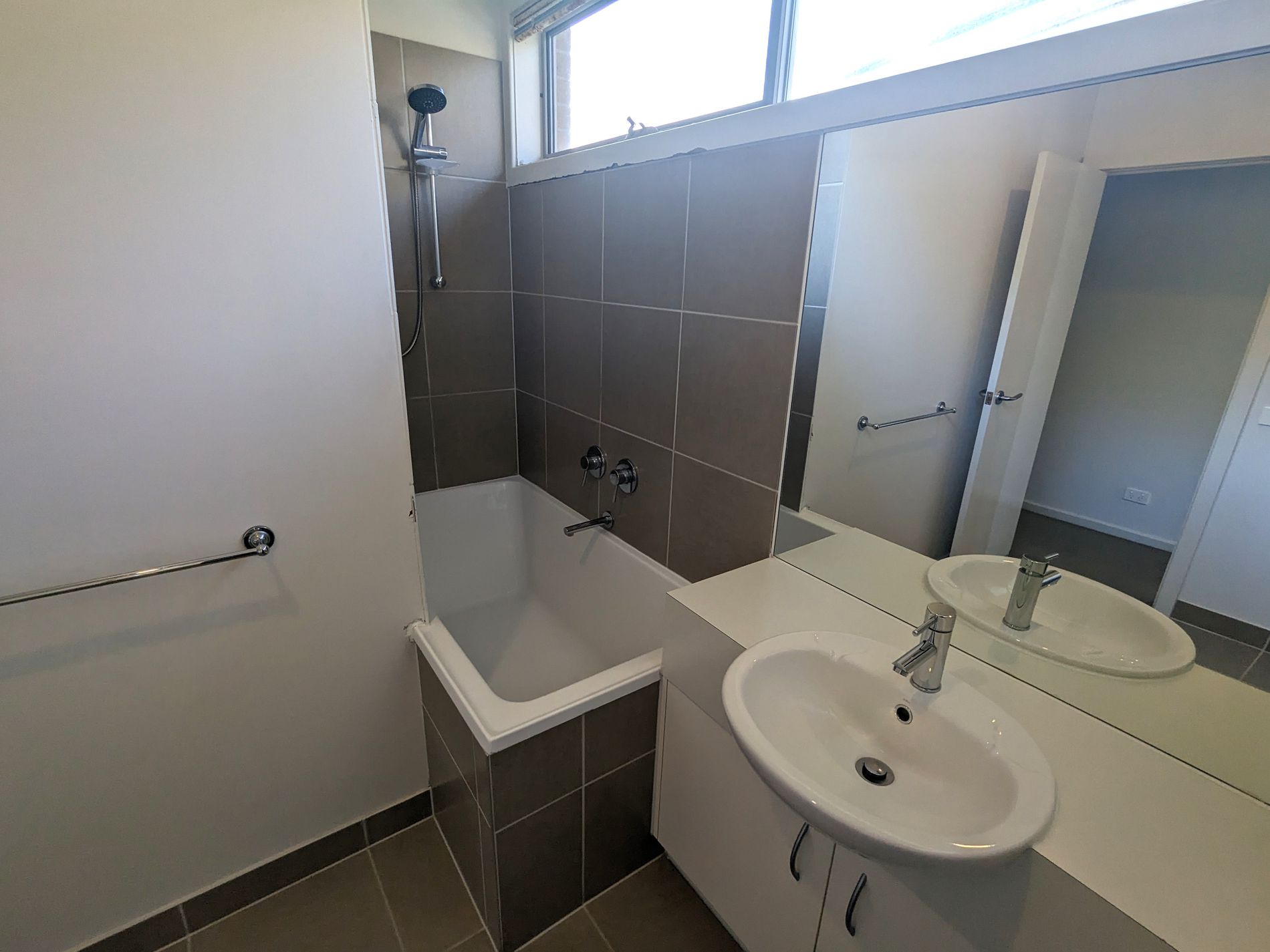 12 / 64-68 Station Road, Marshall