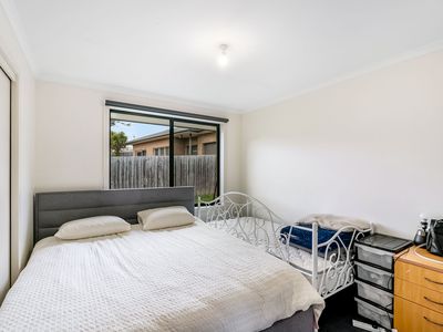 2 / 103 Bass Street, Warrane