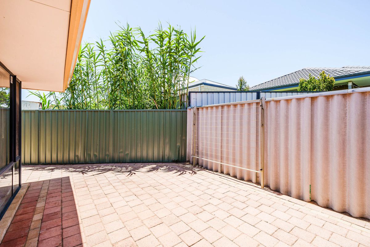 6 / 43A Wright Crescent, Bayswater