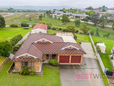 29 Ussher Crescent, Windradyne