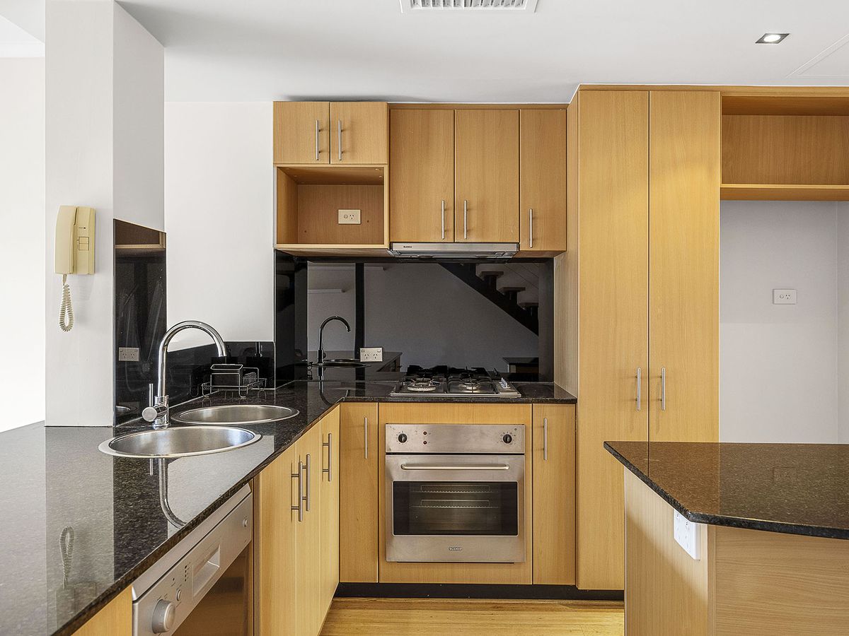 6 Boans Lane, East Perth