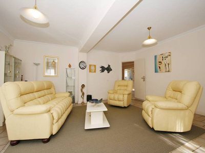 3A Locke, Mount Pleasant