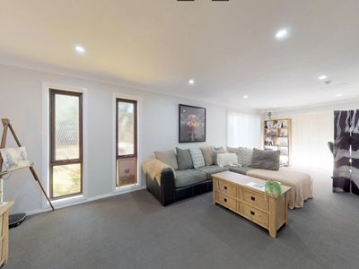 6 Garnet Street, Dubbo