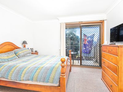 5 / 2 Blackbutt Way, Barrack Heights