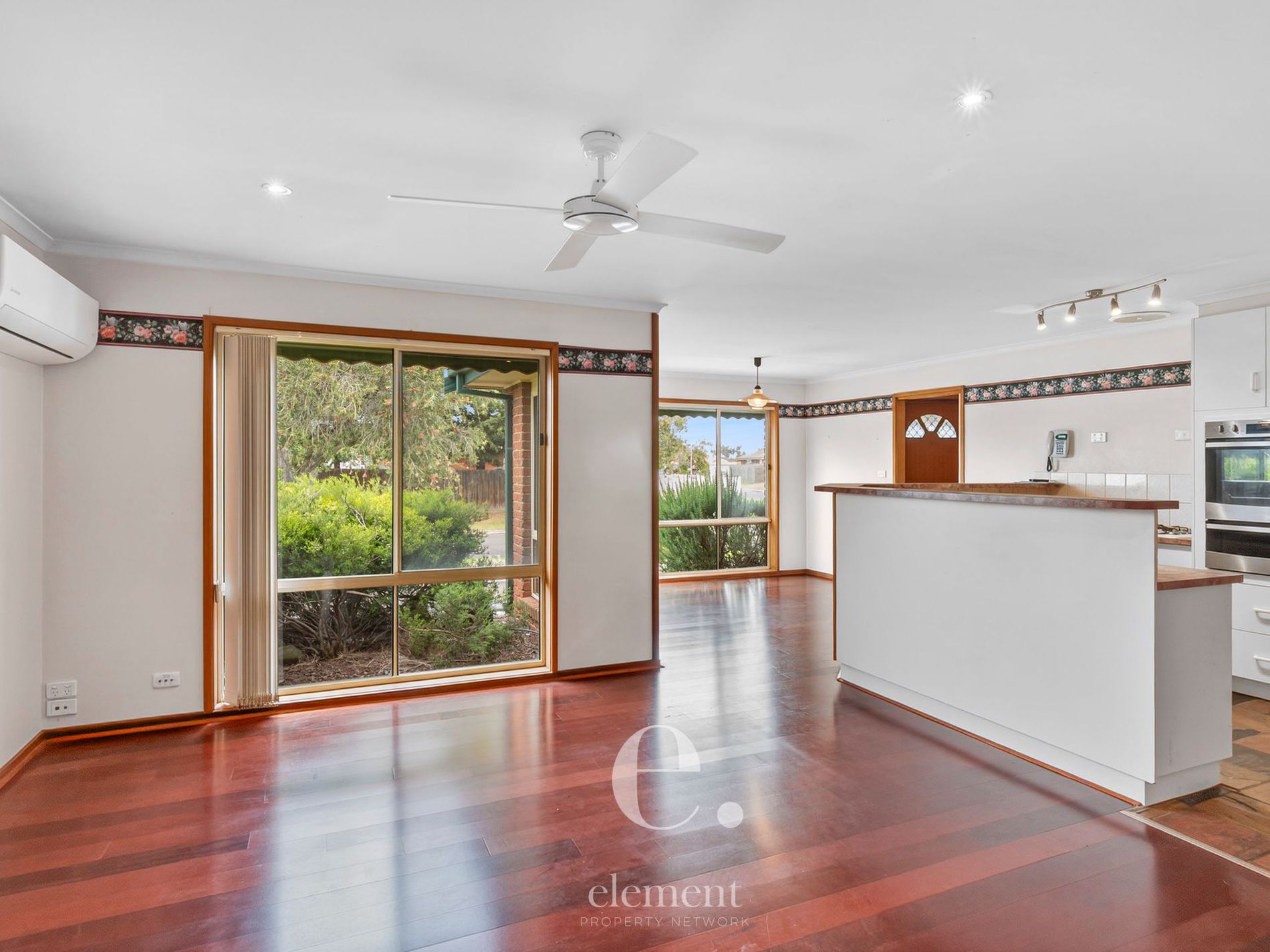 19 Kantara Crescent, Lara