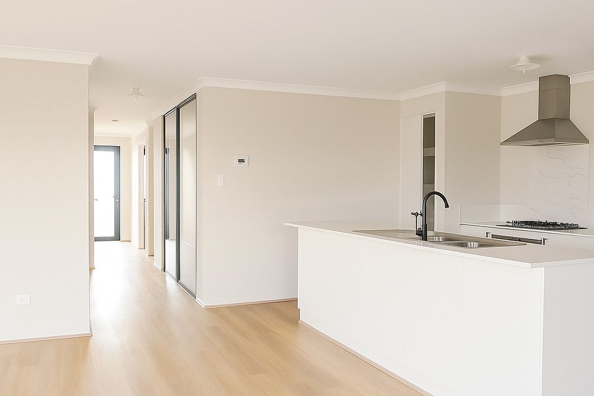 17 Stinear Street, Champion Lakes