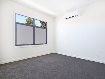 2/7 Tiernan Street, Preston