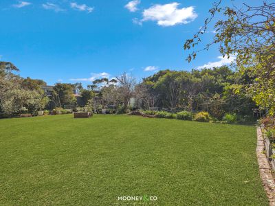 16 Huntingdale Close, Cranbourne