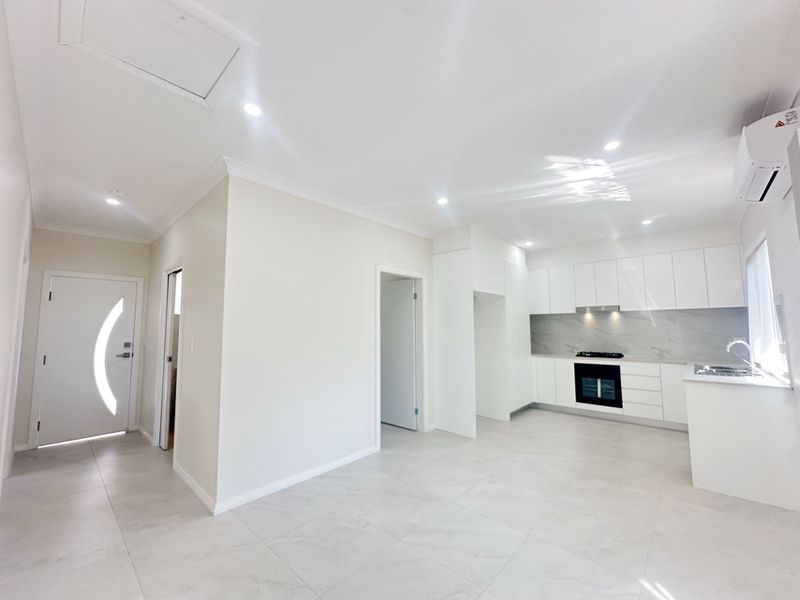 6A Scribbly Place, Macquarie Fields