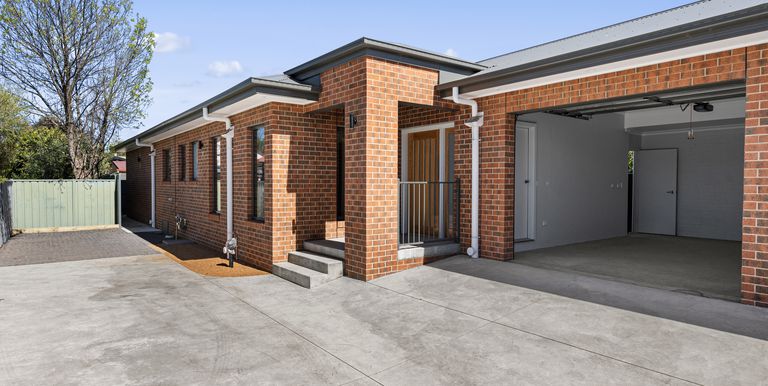2 / 14A McGuinness Street , Euroa