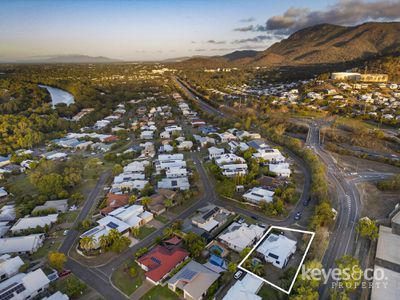 5 Outlook Crescent, Douglas
