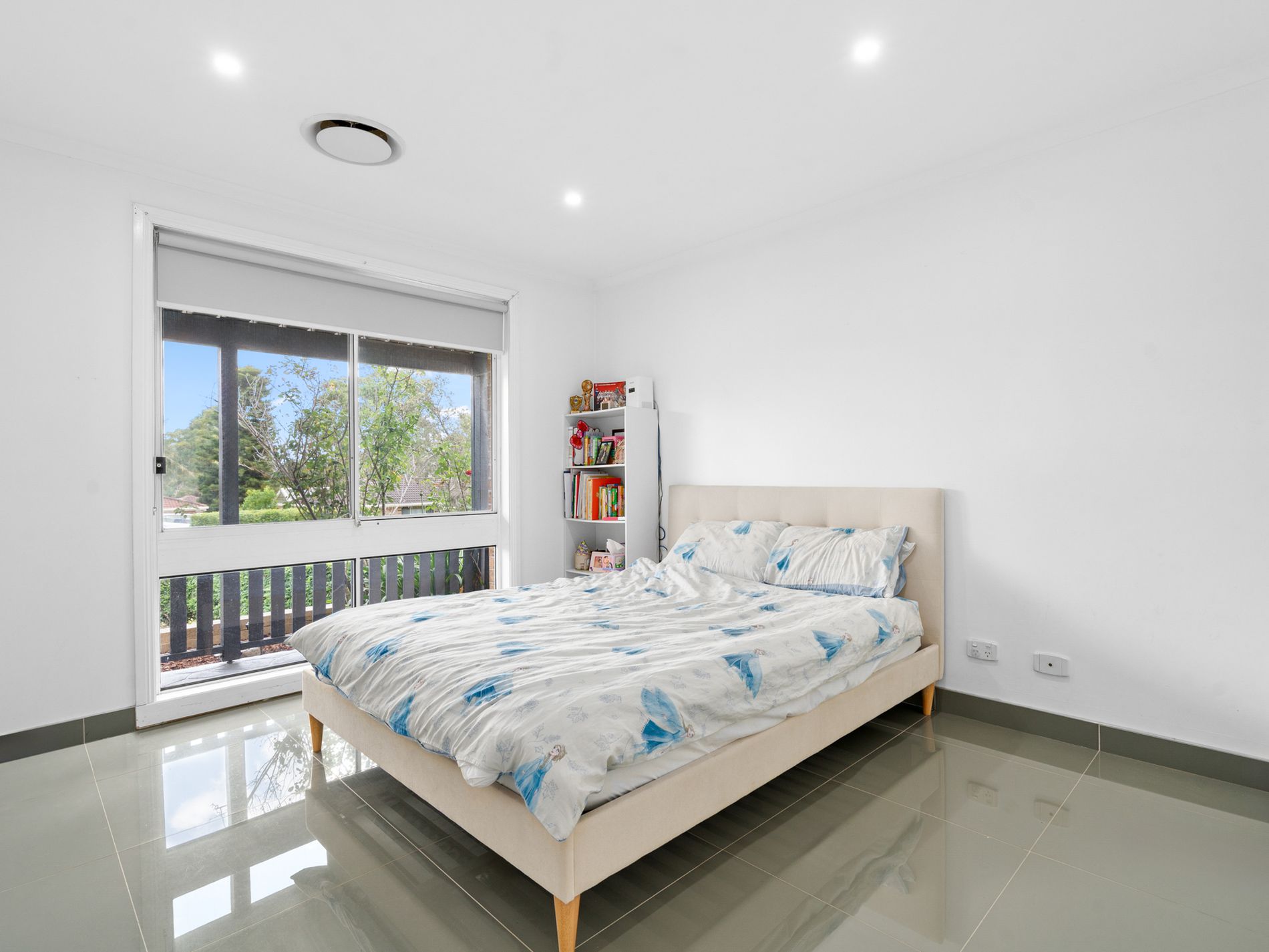 12 Blades Place, Mount Annan