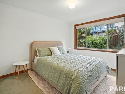 4 / 44 Laura St, West Launceston