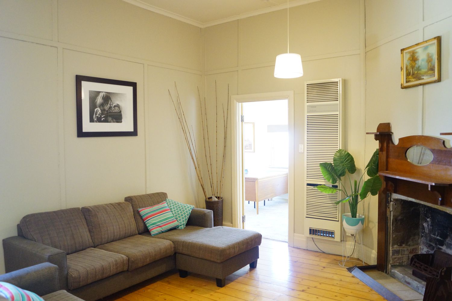 28 Albert Street, Horsham