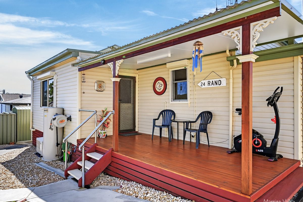 16 Flett Street, Wingham