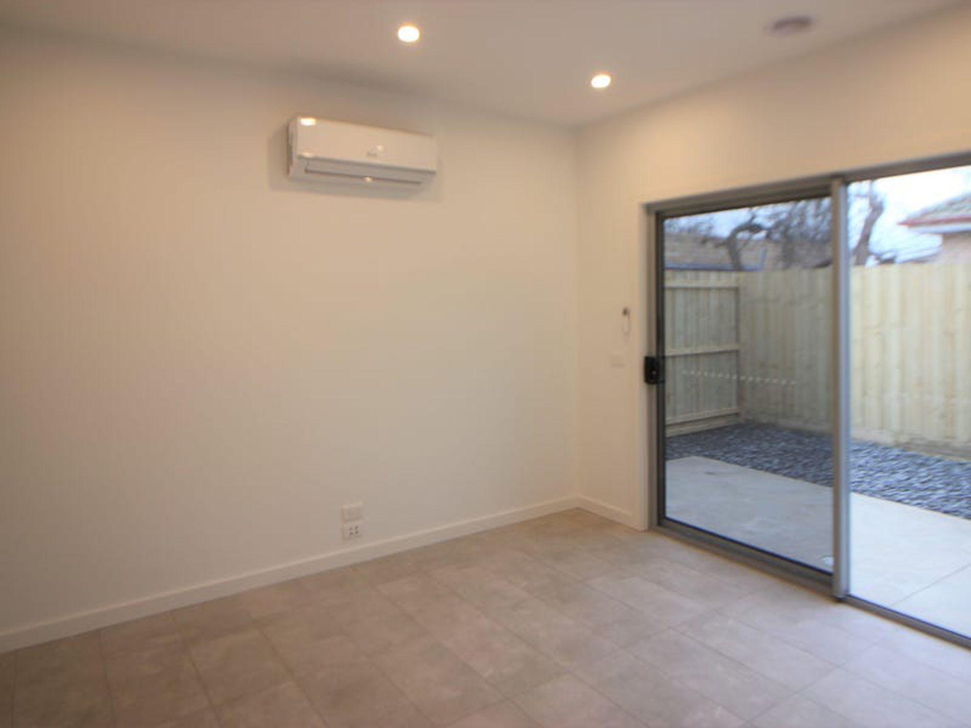 1 / 13 Hughes Street, Bell Park